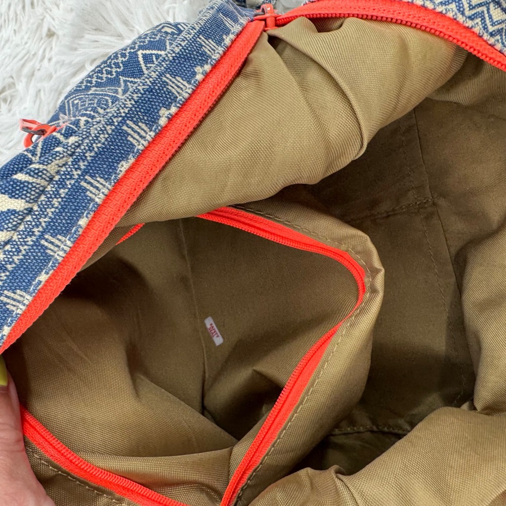 KAVU Sydney Satchel Crossbody Bag Blue Orange Tribal Geometric Canvas One Size - Picture 4 of 12